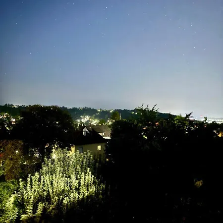 Gaestehaus Anna 4 *